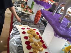 -西安大雁塔科技大学地铁站亚朵酒店