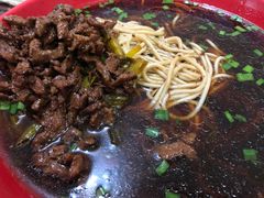 -小龙大肉面馆