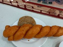 麻花-老磁器口豆汁店(天坛店)