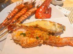 -雍和会海鲜姿造自助(湖东路店)