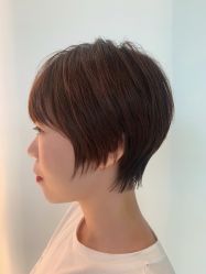 -HAIR CORNER