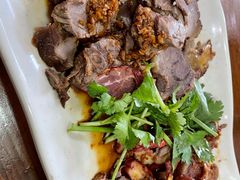 -溢心园香河肉饼总店