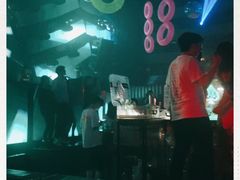 -HiIbiza酒吧