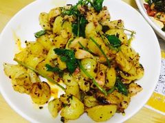 -五娃子烧烤(人民路150号院店)