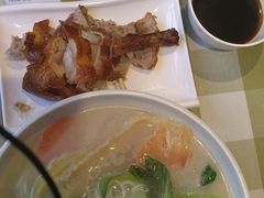 -苓记南京鸭血粉丝.皮肚面(县东巷店)