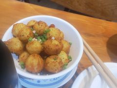 孜然小土豆-炉小二铜锅牛蛙•川湘菜(三里屯店)