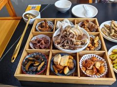 -野菌皇海景野生菌火锅(滨海大道店)