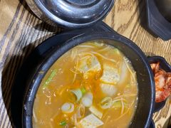 -吴草鸡爪오초닭발韩食堂(融恒盈嘉中心店)