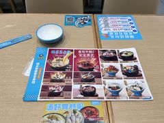 -灵芝妹子海鲜米线(香炉礁山姆店)