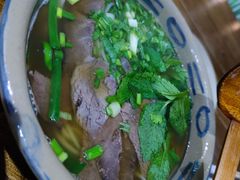 牛肉米线-云上千禾(水上店)