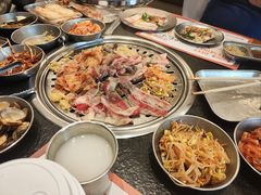 -炽城·烤肉名家(鸿达中央广场店)