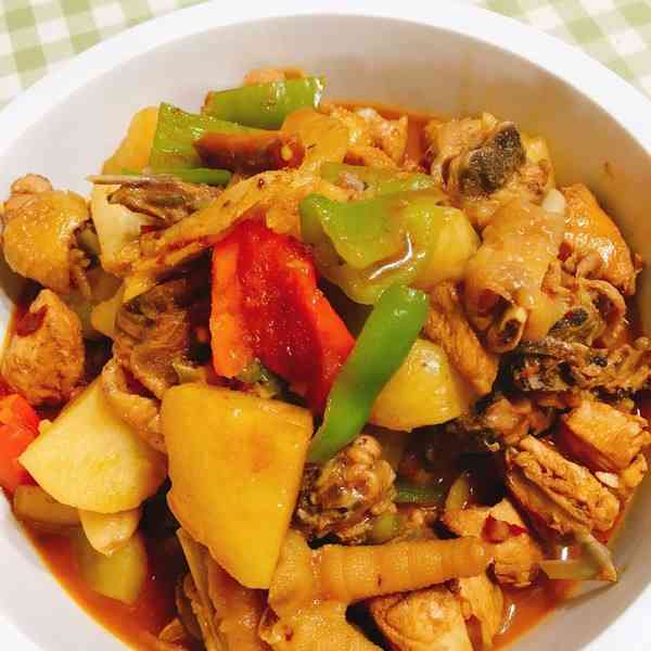 蹦蹦鸡大盘鸡(白石桥店)-"超市外面的大排档,适合工作餐.有外卖,很.