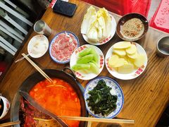 -萍姐火锅·公路夜市(武汉首店)