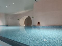 -涨巢·潮玩水疗局