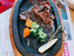 -海维克牛排馆HIGHWIC(右岸环宇坊店)