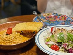 -I HOLIC艾豪丽披萨(KKone店)