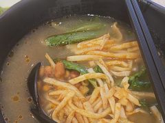 -桂在香知桂林米粉(红博中央公园店)