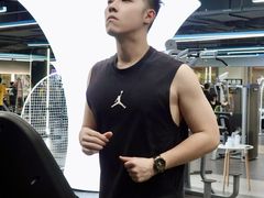 -超鹿运动(五四路恒力城店)