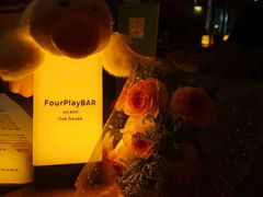 -FOUR PLAY BAR