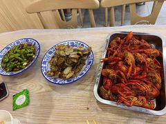 -江城燕子大排档(江汉路步行街店)