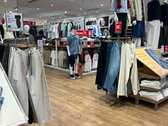 -优衣库(上海颛桥万达广场店)