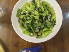 -芦茨金富饭庄·25年老字号·专做稻草鸡