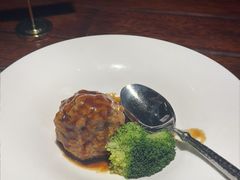 蛋黄狮子头-前海沿·青岛菜(五四广场永旺店)