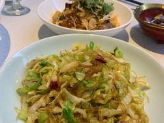 炝炒圆白菜粉丝-旺顺阁鱼头泡饼(小红门店)