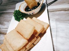 剁椒鱼头-云梦庭·剁椒鱼头(银泰中心in99店)
