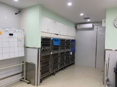 -佳雯宠物医院(金华南路分院)