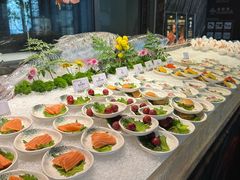 -雍容荟帝王蟹活龙虾展台自助(IFS黑金店)