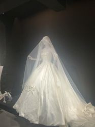 -维纳斯婚纱礼服租赁馆