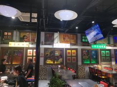 -马路牙子烧烤音乐酒馆(望京店)