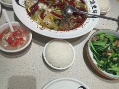 -江渔儿酸菜鱼(曜一城店)