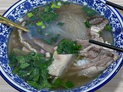 -丰登陕西水盆牛羊肉·泡馍