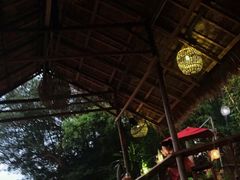 -乌托邦酒吧和餐厅