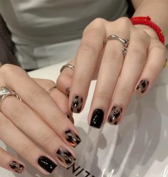-赢韵美甲美睫瑞士净斑中心