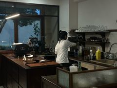 -HOLIDAY休日(后田垟巷店)