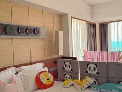 -三亚湾海居铂尔曼度假酒店