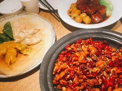 -宽鲜锅贴家常菜(永旺东部购物中心香港中路店)