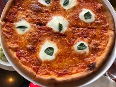 -WOLFGANG PUCK KITCHEN & BAR(迪士尼小镇店)