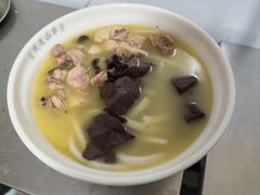 -文山荷鲜居(翠湖店)