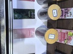 -上海跨国采购会展中心