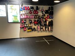 -一兆韦德健身(古美店)