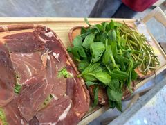 -阿婆情腊排骨火锅(金虹路店)
