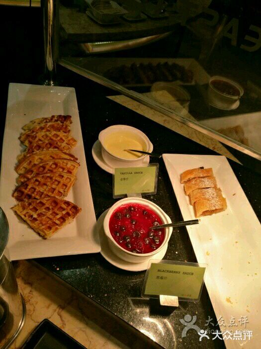 北京港澳中心瑞士酒店·瑞士咖啡厅·自助餐图片