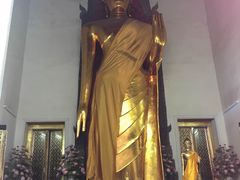 -皇家田广场(อนุสาวรีย์ทหารอาสา)