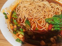 -周小波重庆小面·重庆名小吃(邹容路店)