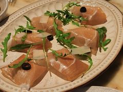 -弗兰克牛排西餐厅 Galla R By Ribone(上海首店)