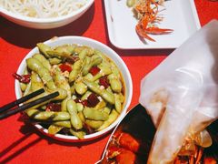 -龙巢盱眙龙虾·牛蛙·烧烤宵夜(八卦岭店)